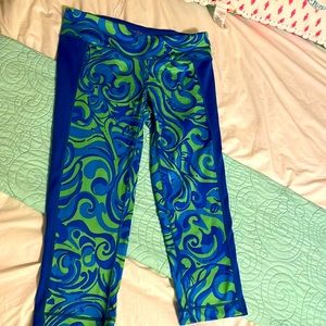 Lilly Pulitzer Luxletic Leggings. Size Large. Mid Rise. Crop.